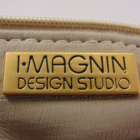 I. Magnin Design Studio White Leather w/Gold Stars Crossbody Bag - Picture 8 of 16